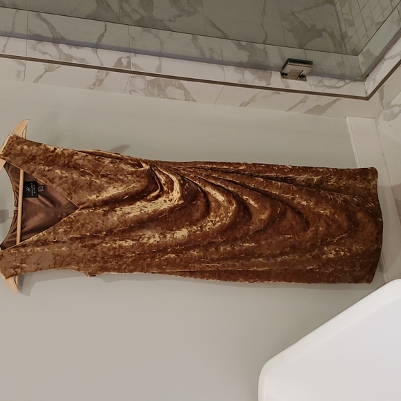 Crushed Velvet Gold Dress - Picture 1 of 3